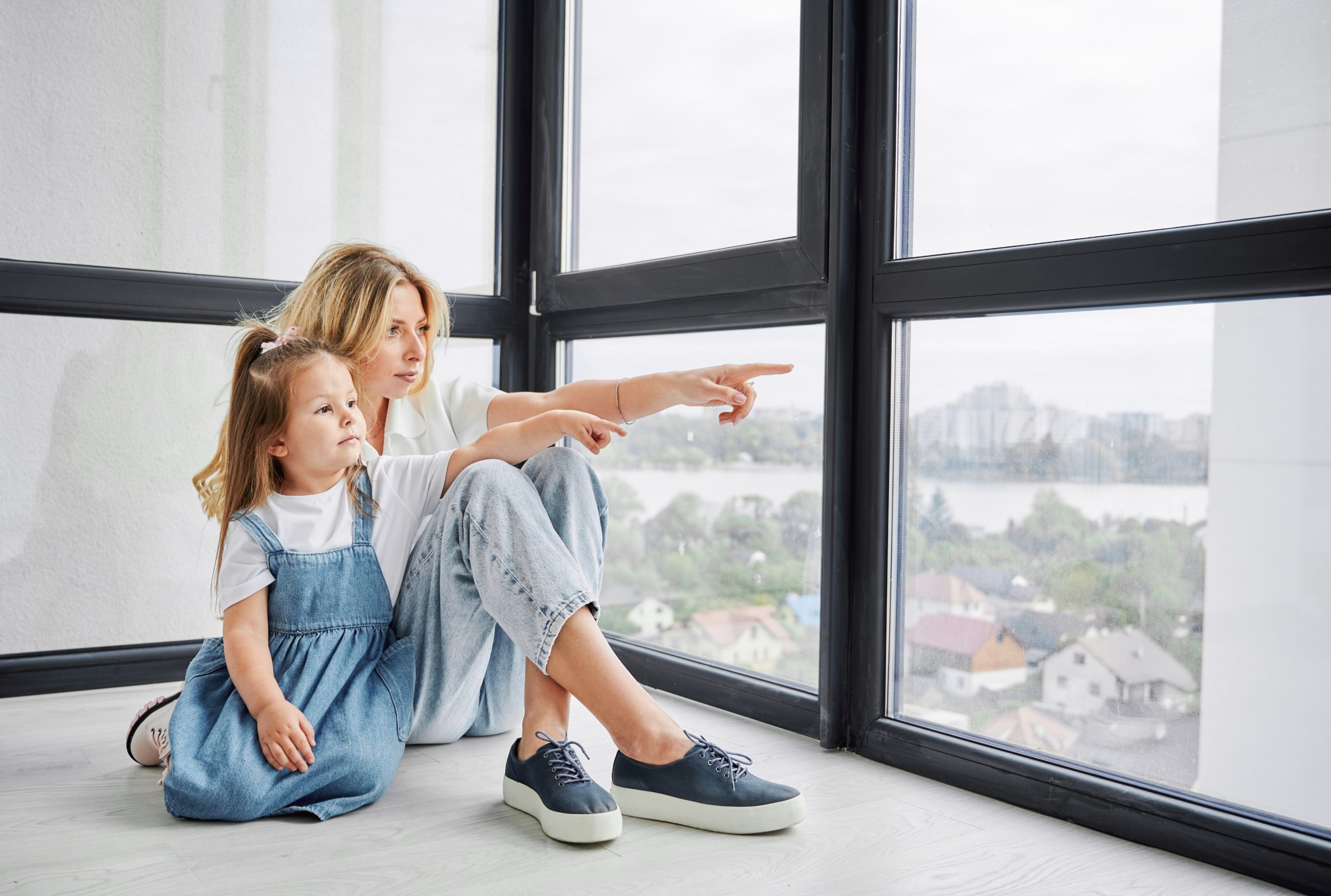 What Are Vinyl Replacement Windows