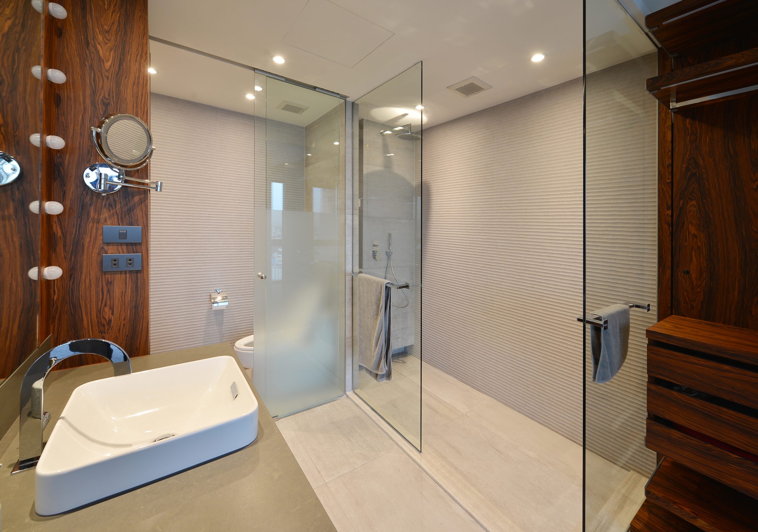 Roll-In Showers